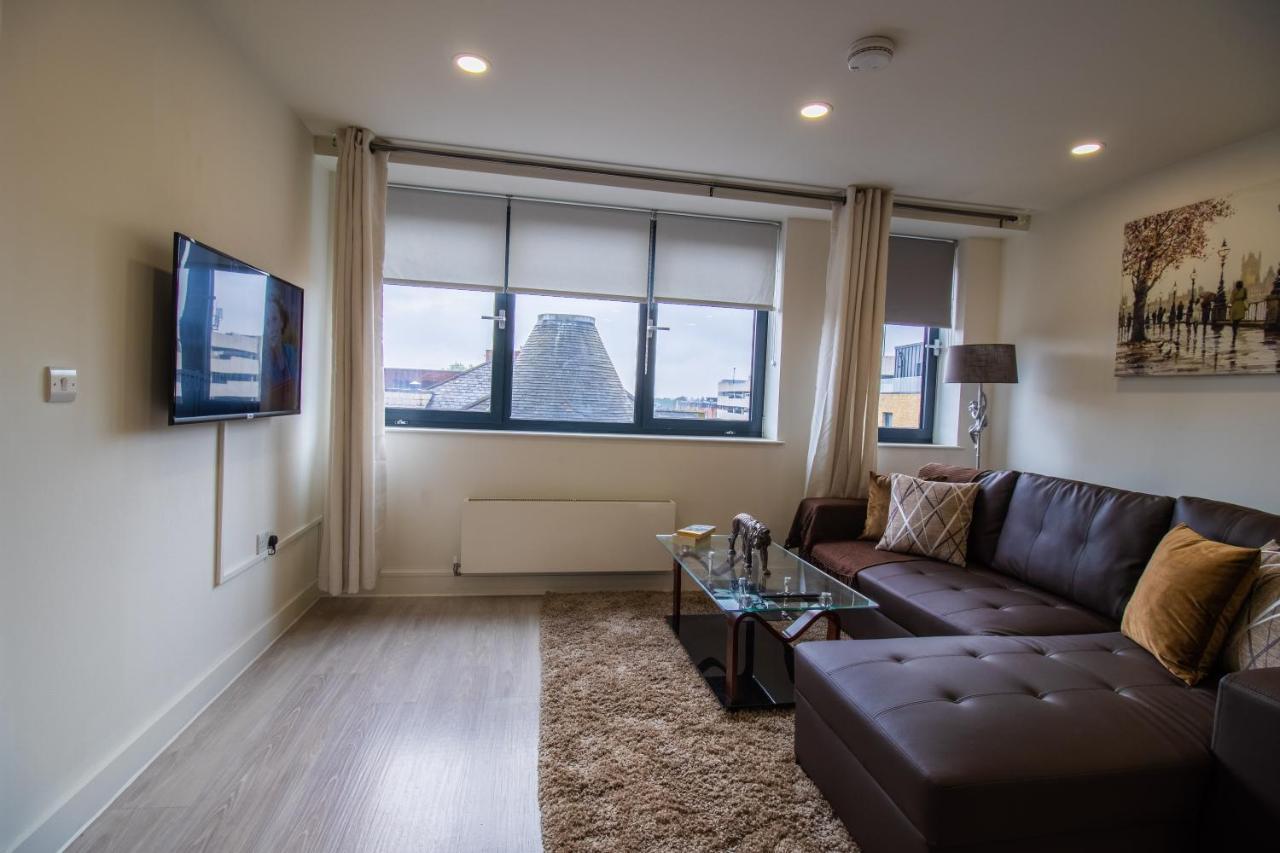 Virexxa Bedford Centre - Executive Suite - 2Bed Flat With Free Parking & Gym Εξωτερικό φωτογραφία