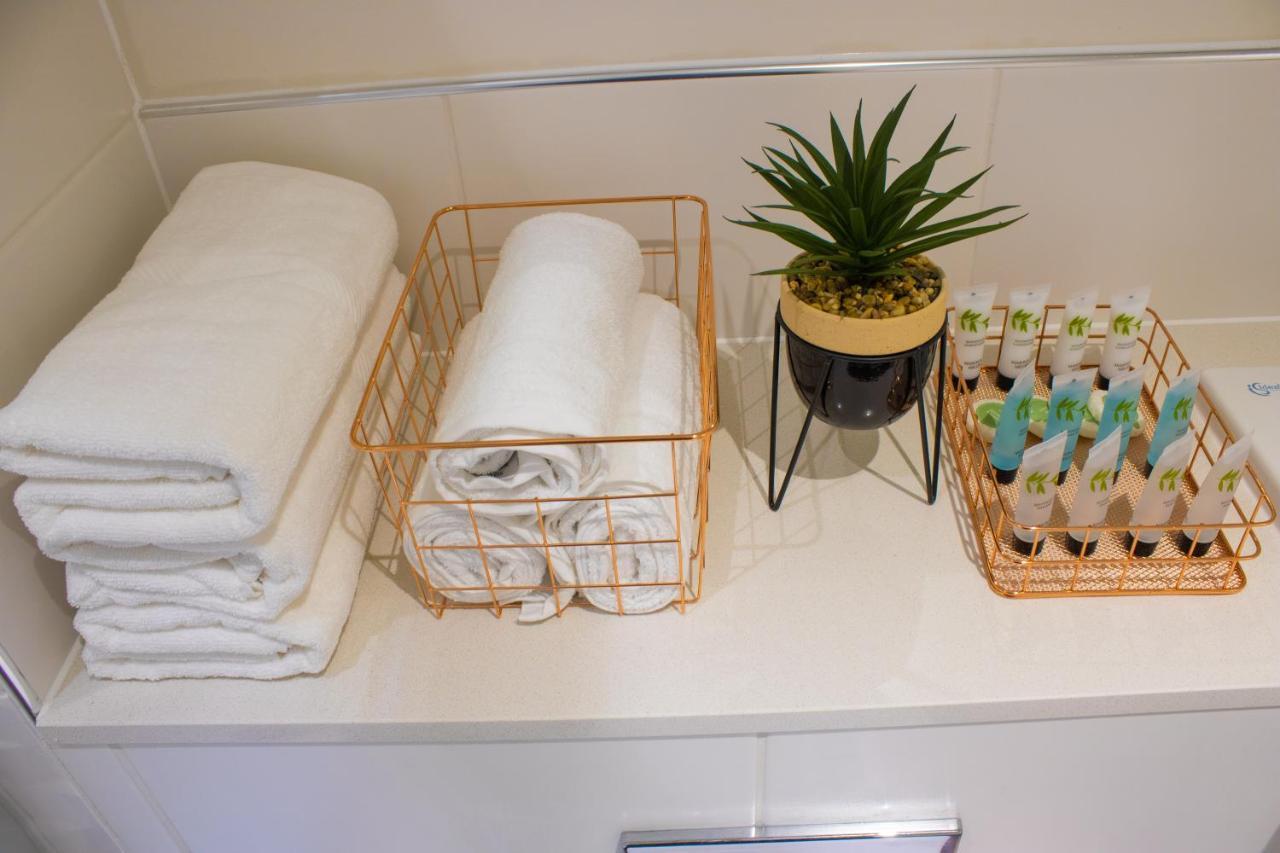 Virexxa Bedford Centre - Executive Suite - 2Bed Flat With Free Parking & Gym Εξωτερικό φωτογραφία
