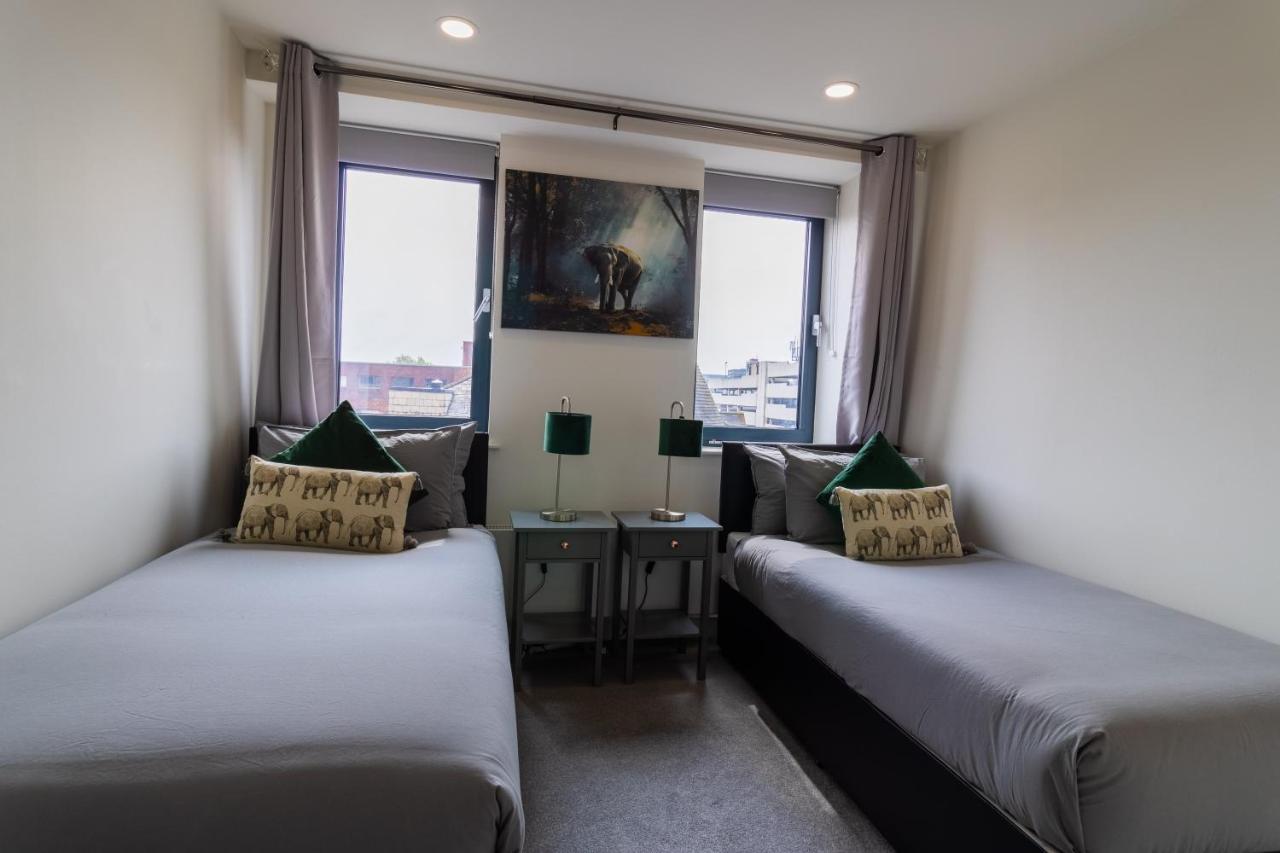 Virexxa Bedford Centre - Executive Suite - 2Bed Flat With Free Parking & Gym Εξωτερικό φωτογραφία